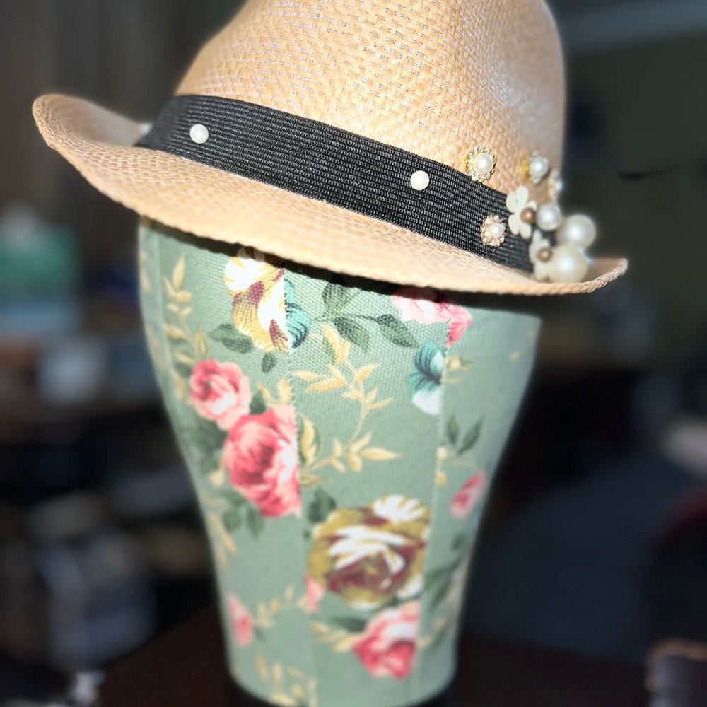 “Ewe need this hat”
Tan Fedora with Black Band and Pearl Accents